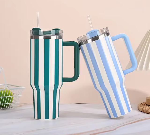 STANLEY Stripped design Quencher H2.0 Tumbler with Handle and Straw | Flowstate 3-Position Lid | Cup Holder Compatible for Travel | Insulated Stainless Steel Cup | BPA-Free