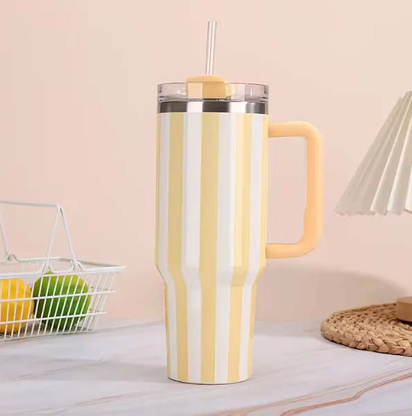 STANLEY Stripped design Quencher H2.0 Tumbler with Handle and Straw | Flowstate 3-Position Lid | Cup Holder Compatible for Travel | Insulated Stainless Steel Cup | BPA-Free