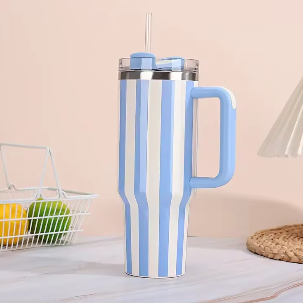 STANLEY Stripped design Quencher H2.0 Tumbler with Handle and Straw | Flowstate 3-Position Lid | Cup Holder Compatible for Travel | Insulated Stainless Steel Cup | BPA-Free